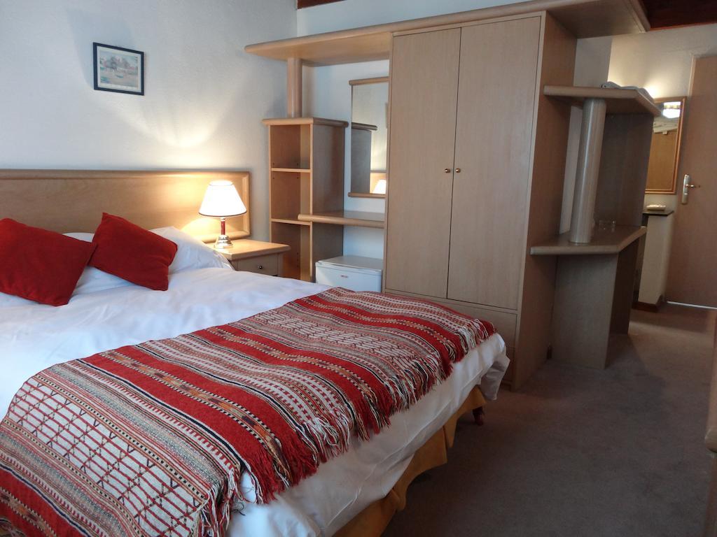 Hotel Punta Condor